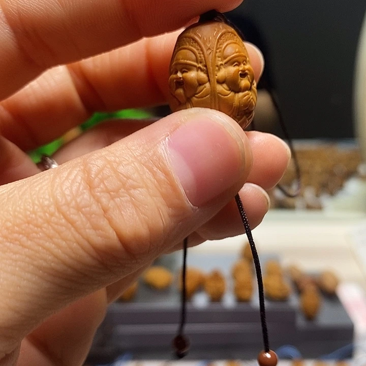 橄榄核吊坠橄榄球赛