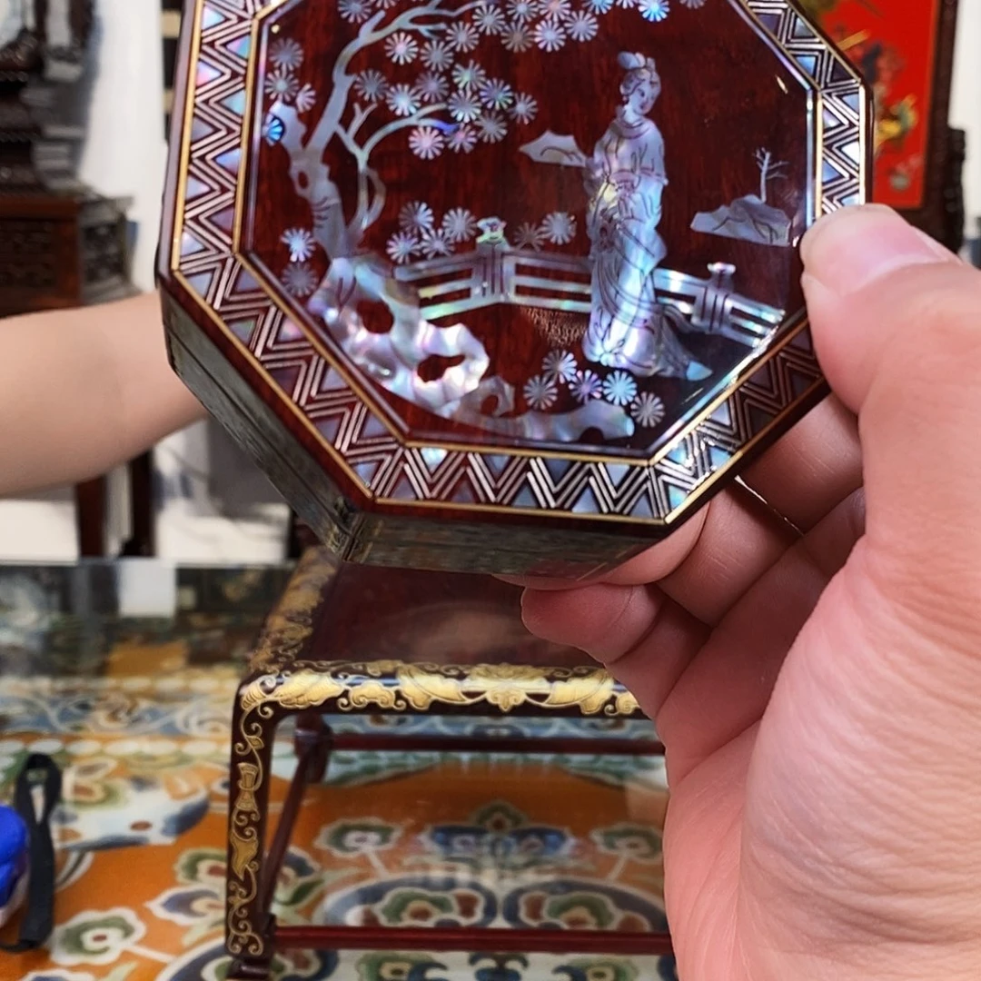 成套家具紫檀木类小叶紫檀盒子