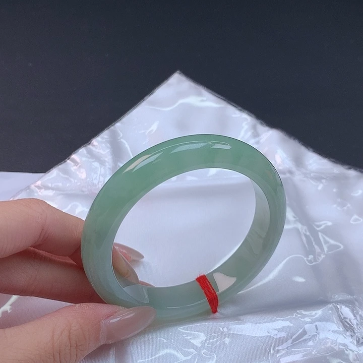 翡翠未镶嵌手镯55