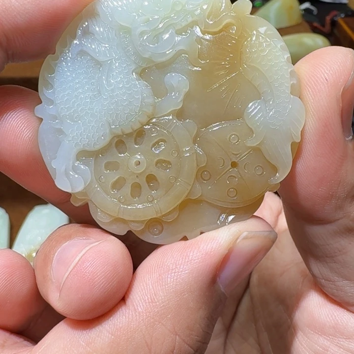 未镶嵌和田玉挂件