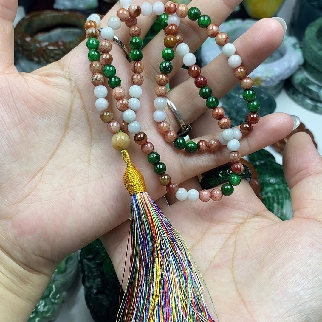 颈饰未镶嵌翡翠长项链