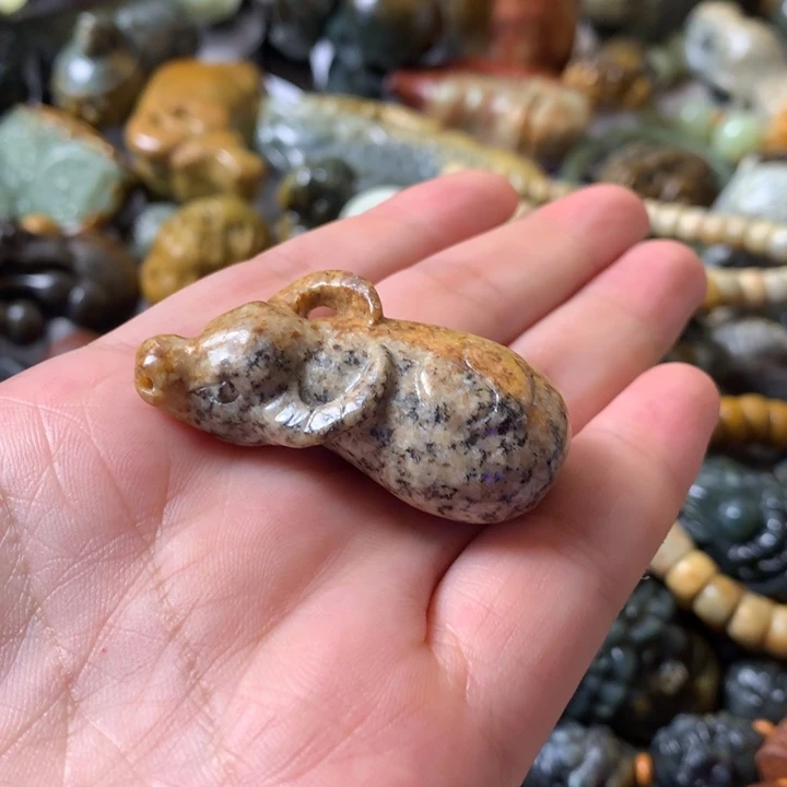 岫岩河磨玉（透闪石质玉）未镶嵌笔搁