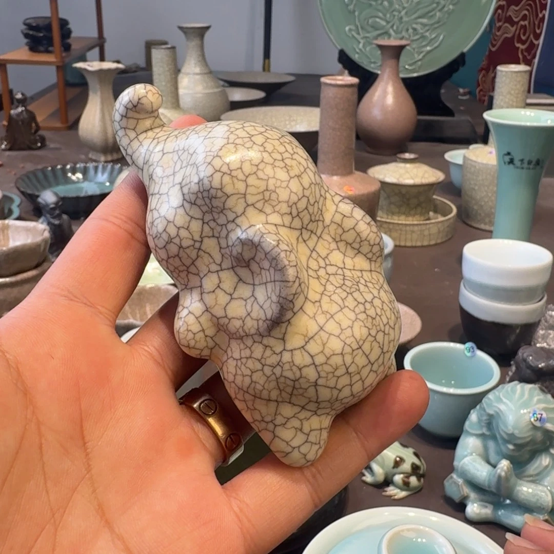 樱***雪龙泉青瓷茶具微瑕