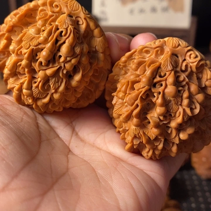 文玩核桃把件葫芦