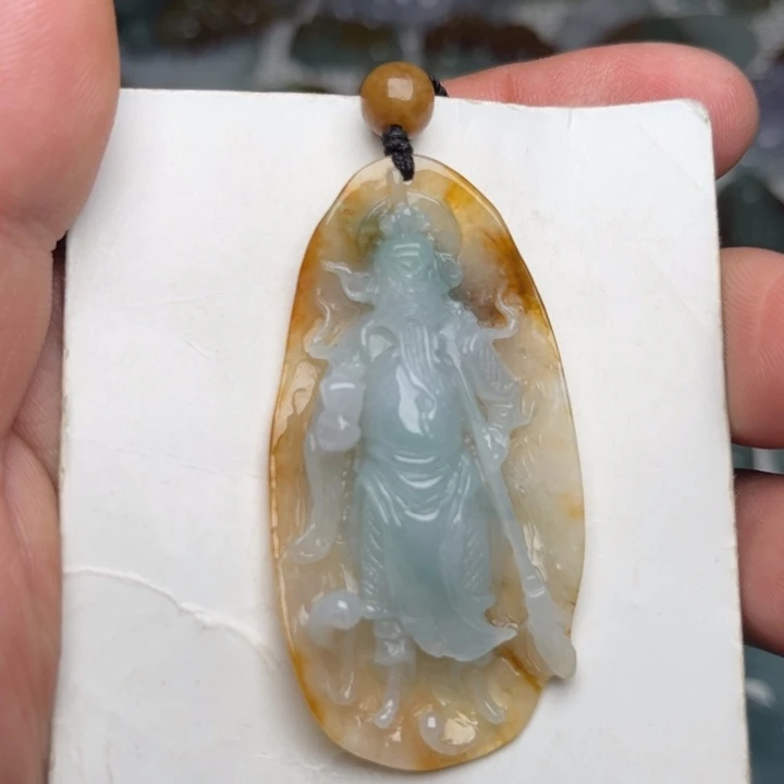 翡翠未镶嵌颈饰关公