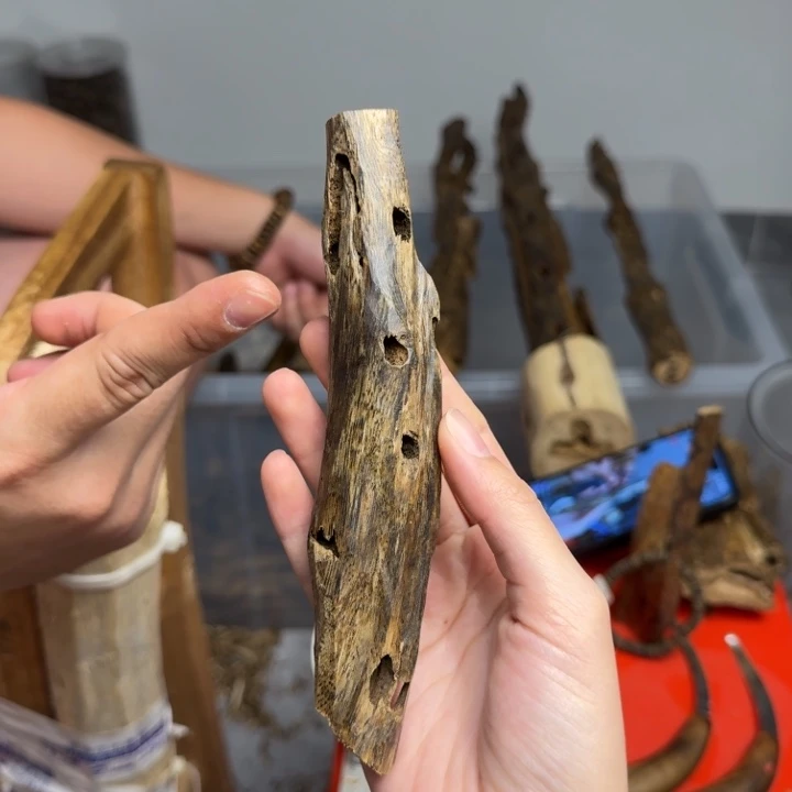 沉香碎屑沉香白棋块料32克