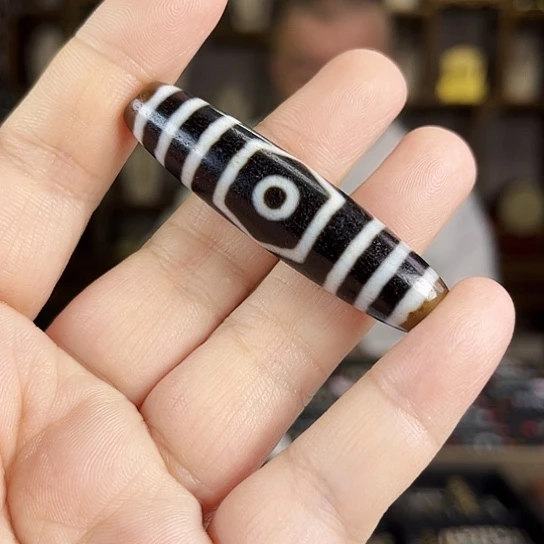 玛瑙/玉髓颈饰合金于*麟