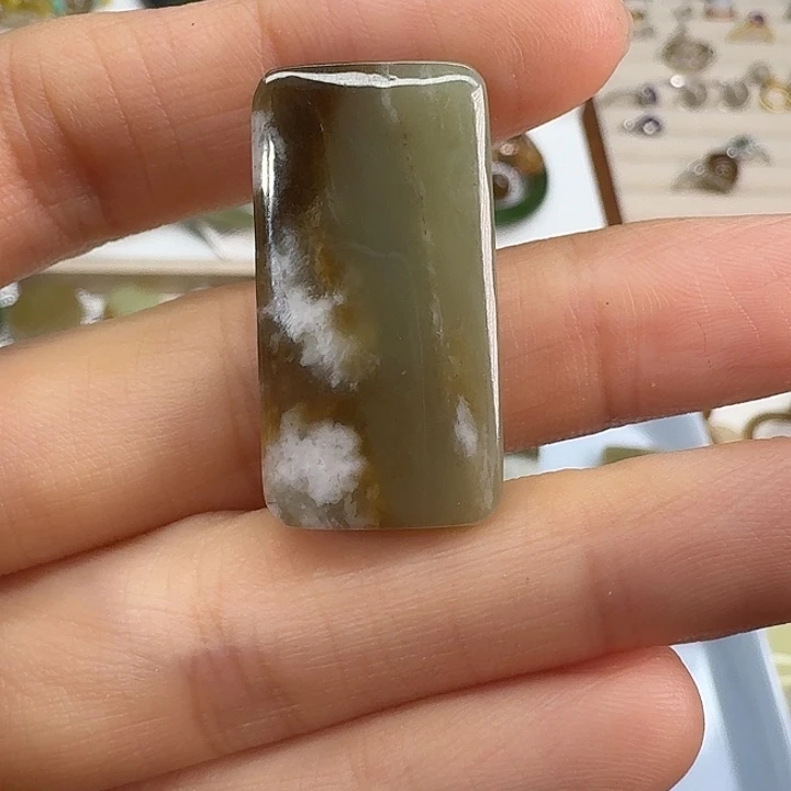 和田玉（糖玉）未镶嵌颈饰16.31.8