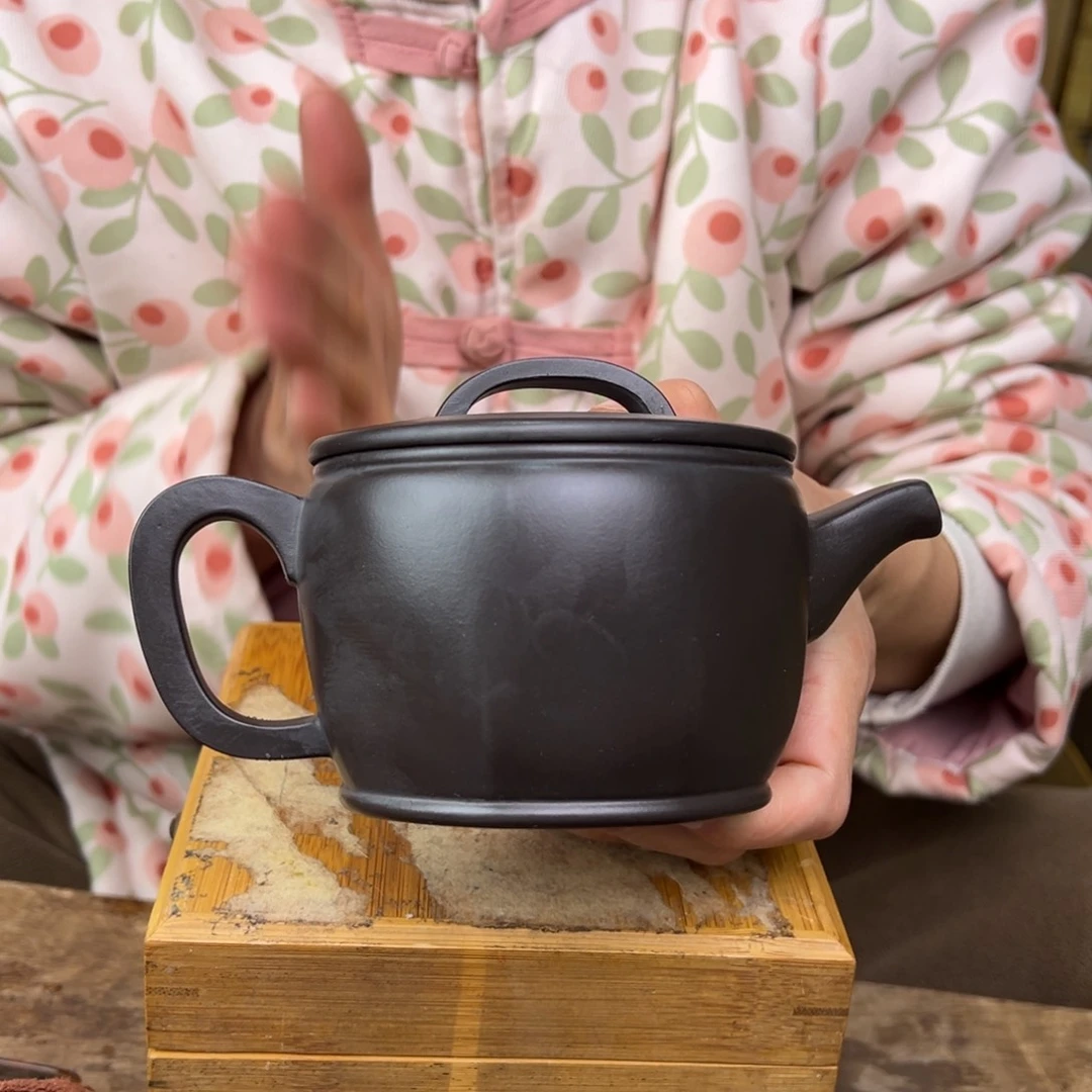紫砂茶壶宜兴紫砂艺术
