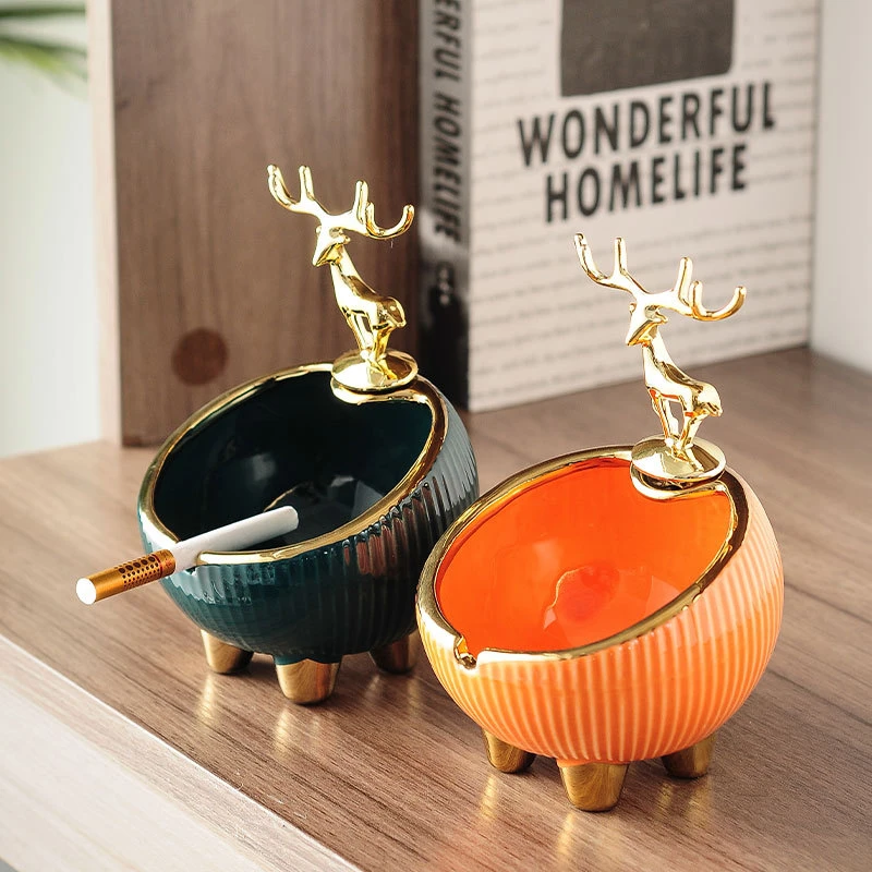 奢华防飞灰烟缸陶瓷创意家用茶几客厅轻奢网红北欧风格摆件送礼物