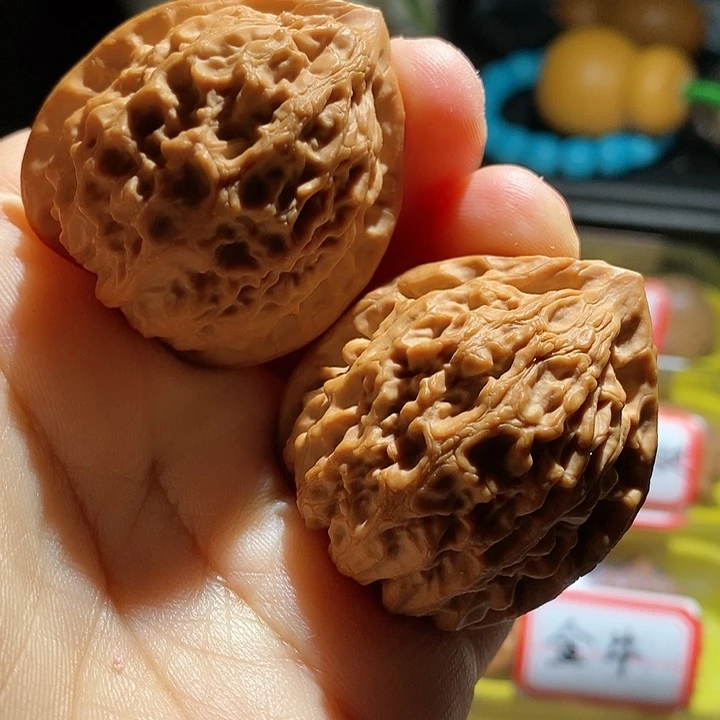 【闪购商品】吊坠文玩核桃金牛