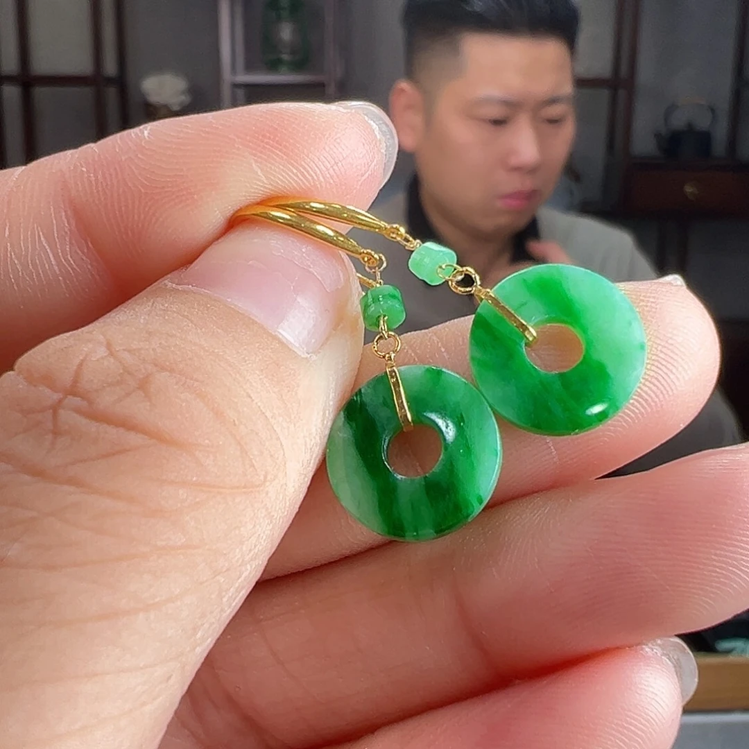 翡翠18K金镶嵌耳饰耳环