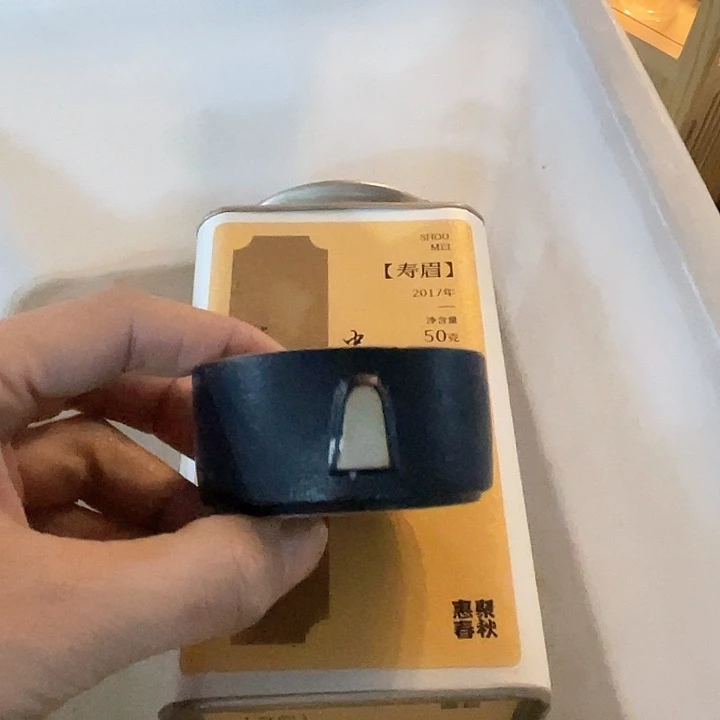 福利待遇多多哦哦哦不含杯子