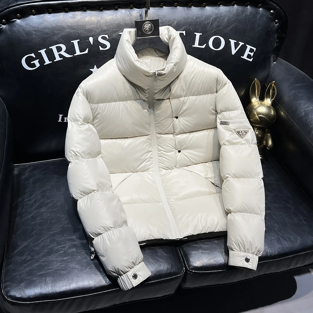 欧洲站轻奢高级感三角标大牌加厚保暖90白鸭绒立领羽绒服外套男士