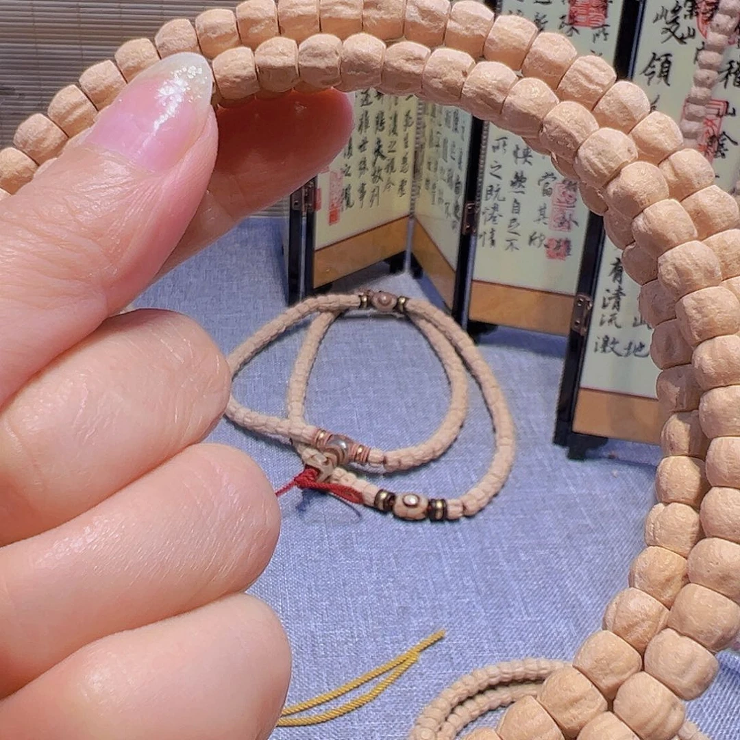 佩***哥柏香籽/百香籽吊坠