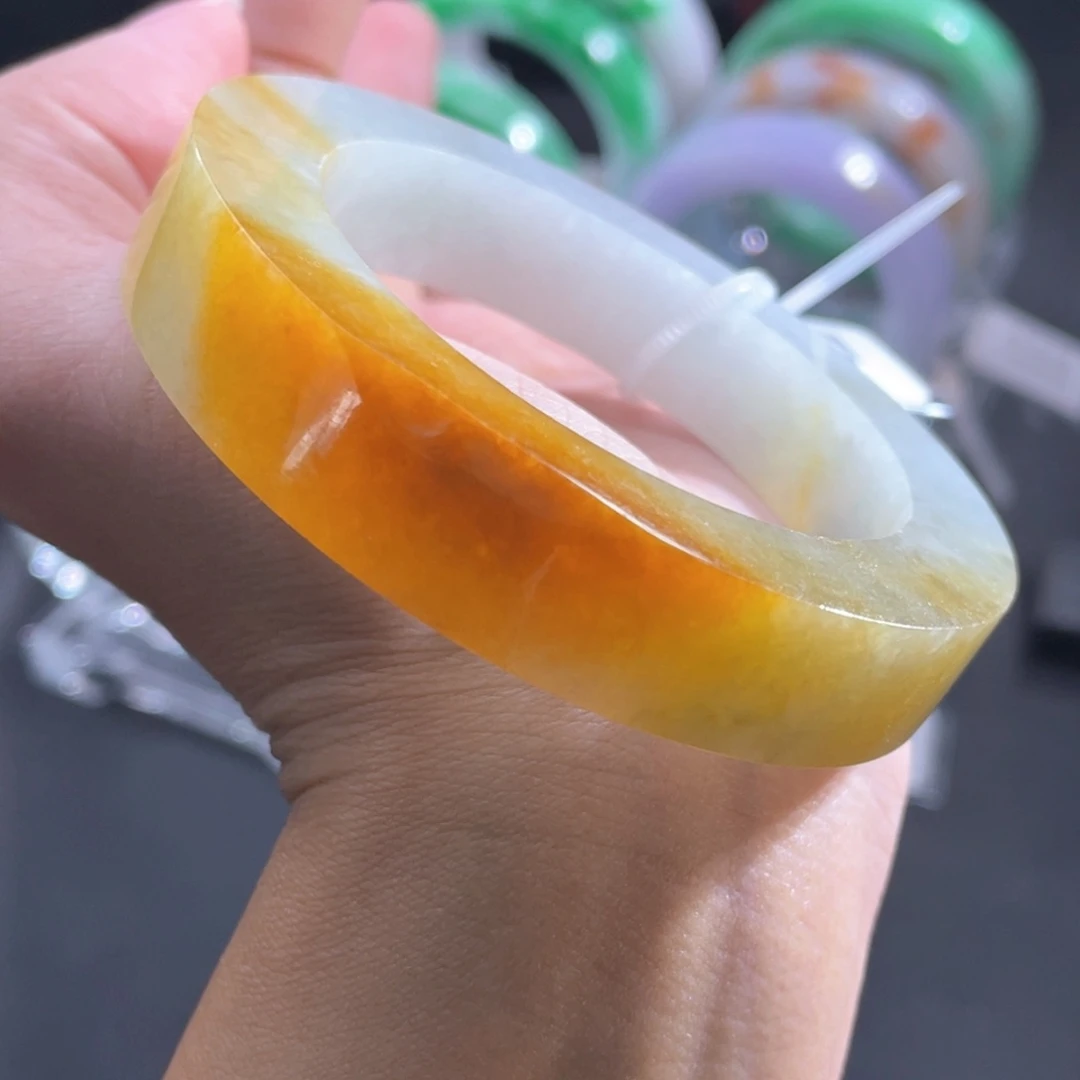 未镶嵌翡翠定制翡翠