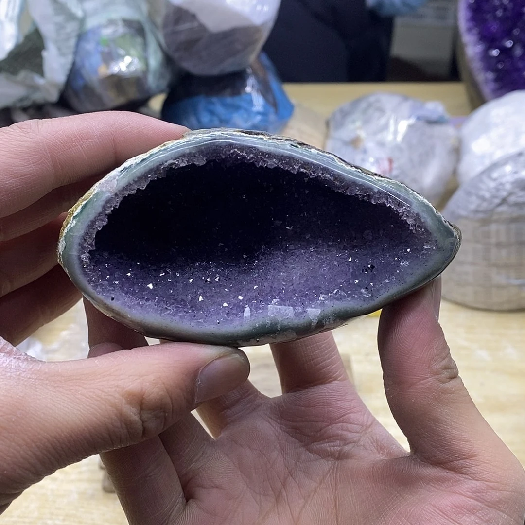 水晶未镶嵌大型摆件（非配饰）