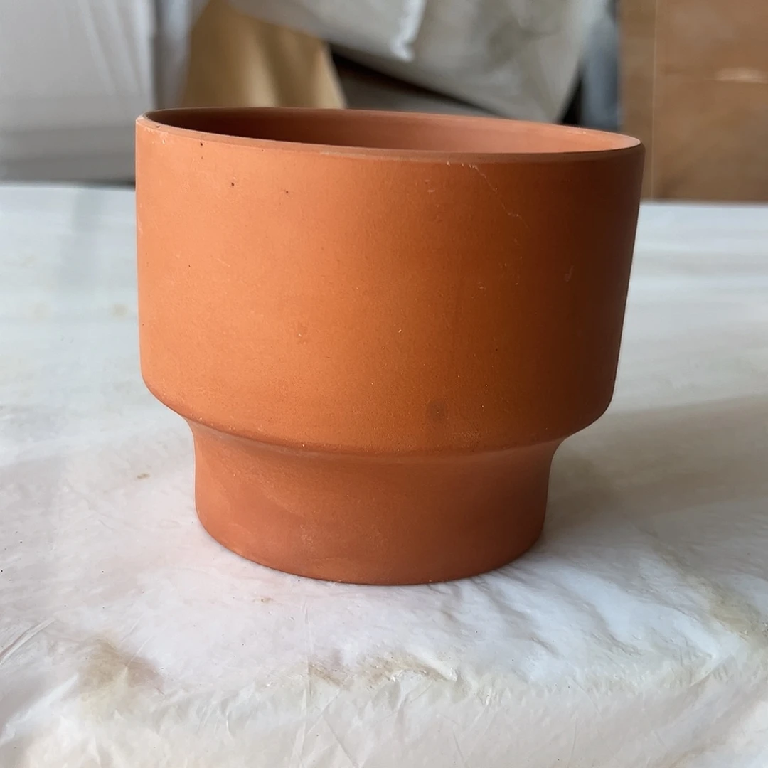 酒杯盆14口11高1只【微瑕】