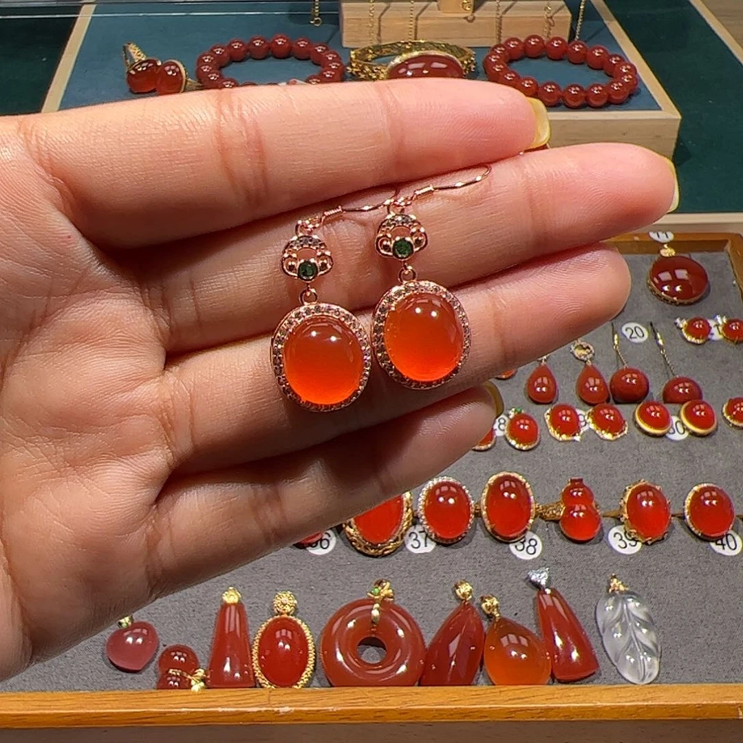 南红玛瑙银S925镶嵌耳饰