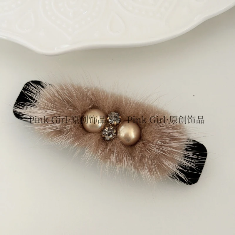 Pink Girl  T369气质秋冬时尚毛毛弹簧夹8cm精致高级感发夹发饰