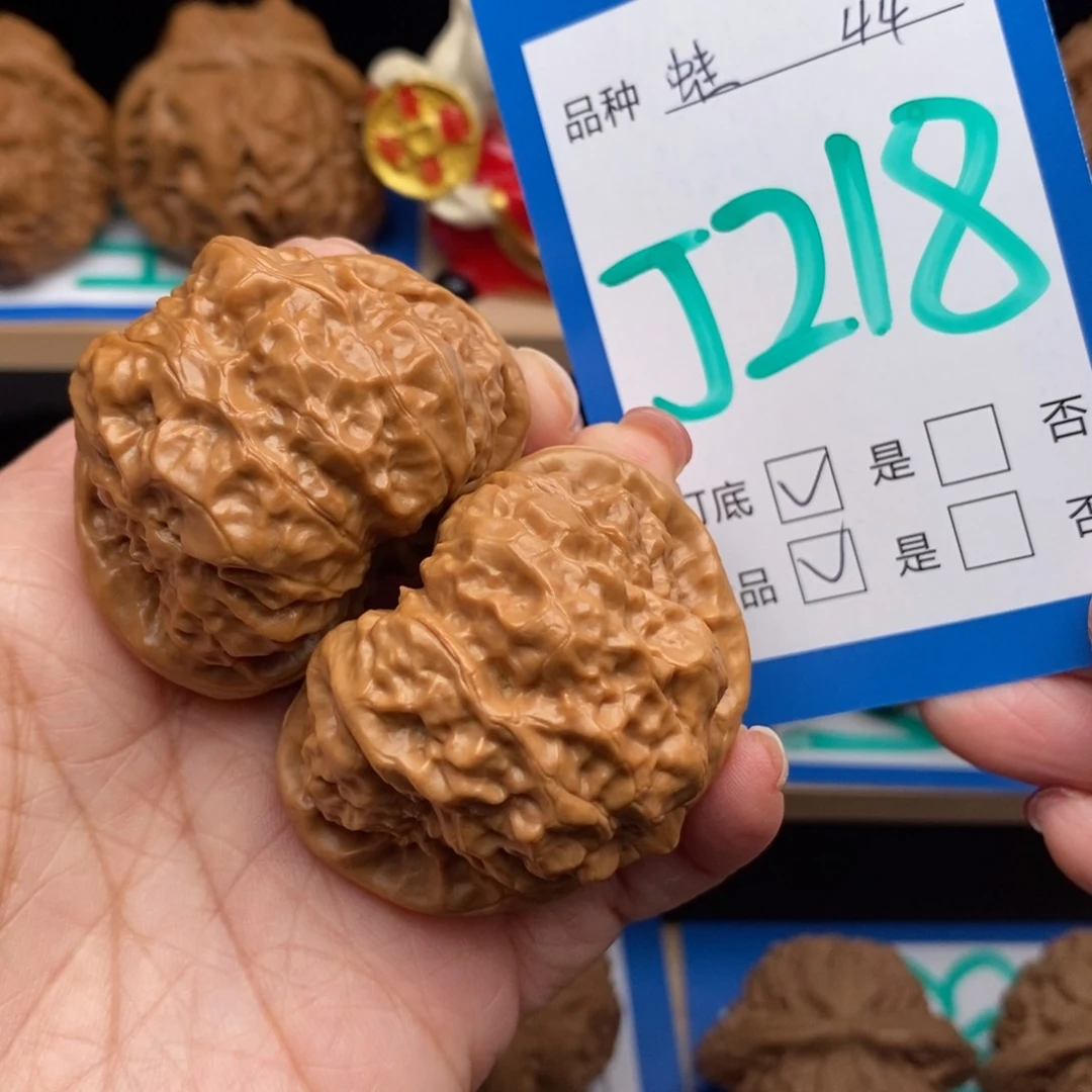 文玩核桃吊坠核桃蛙蛙