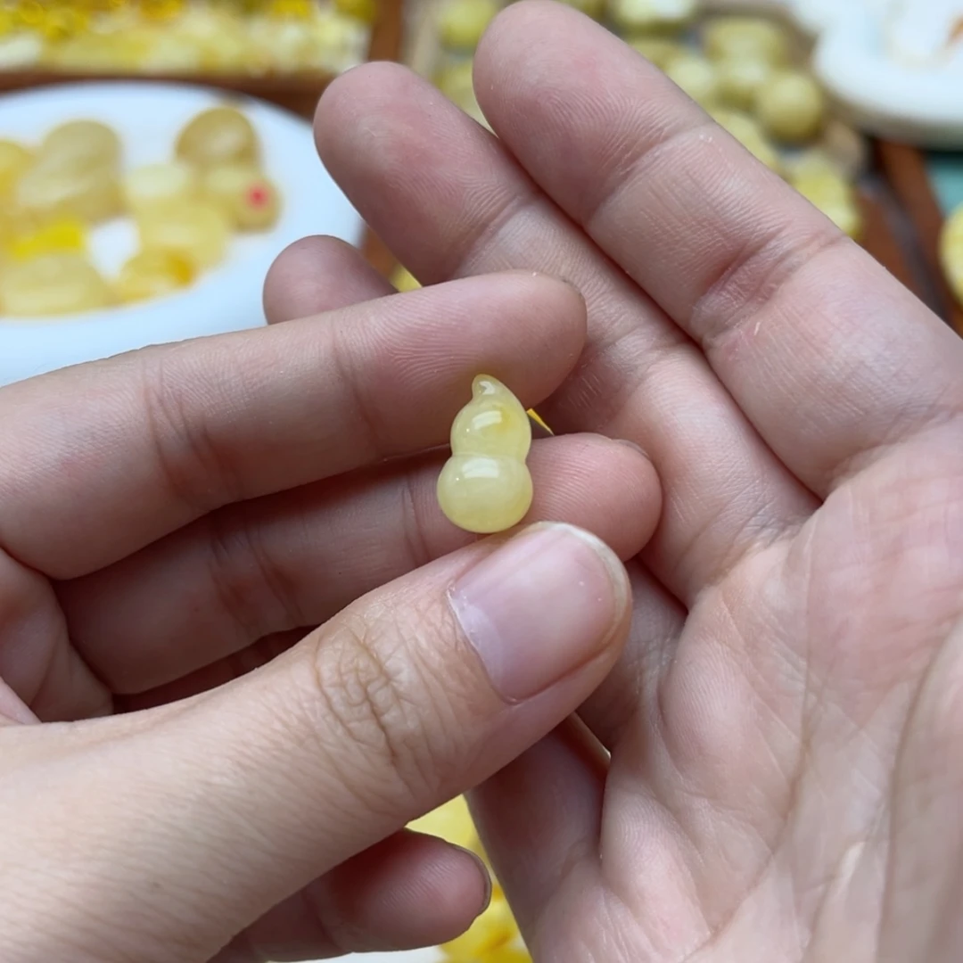 【闪购商品】未镶嵌蜜蜡裸石陌*配饰
