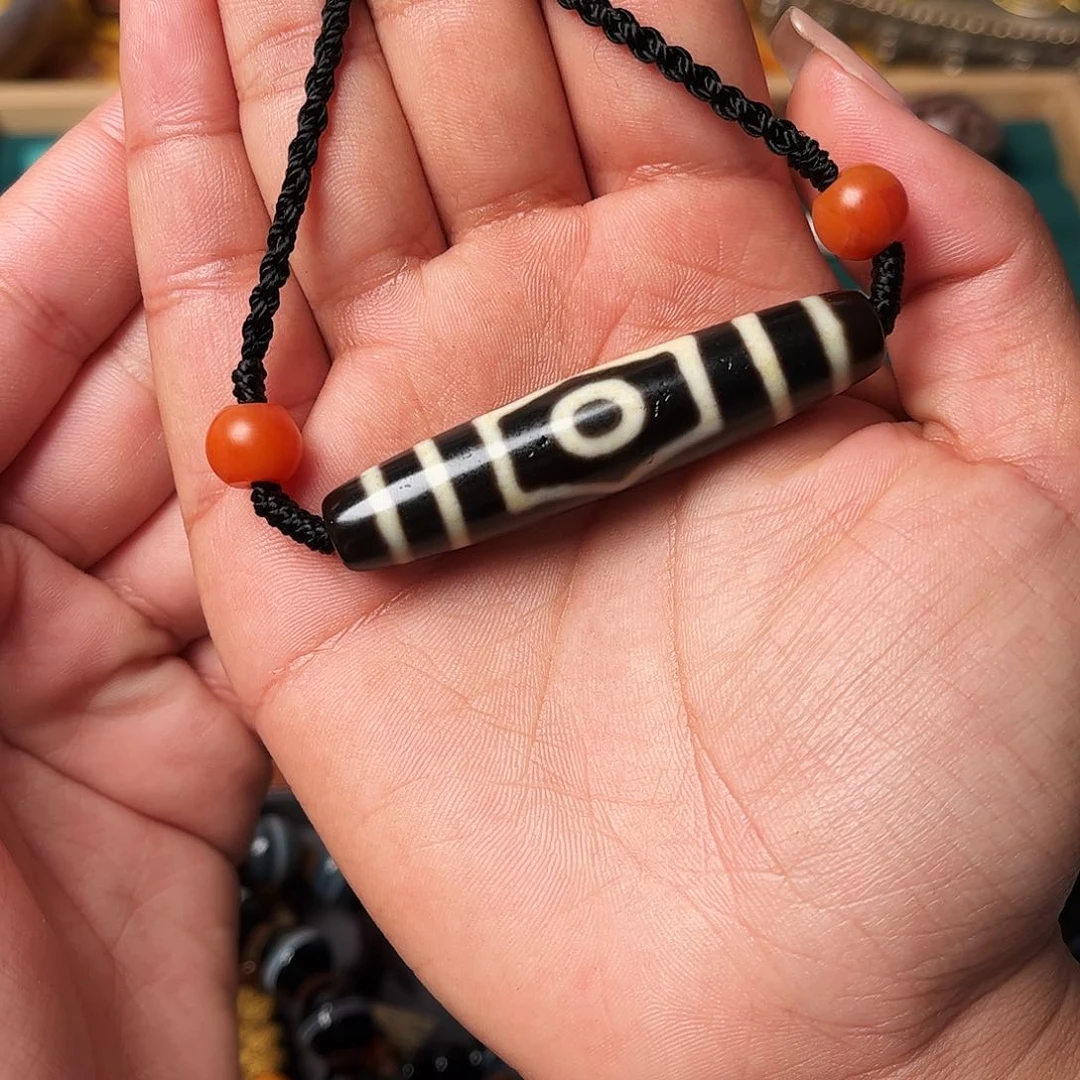 玛瑙/玉髓（覆膜）颈饰未镶嵌k****e