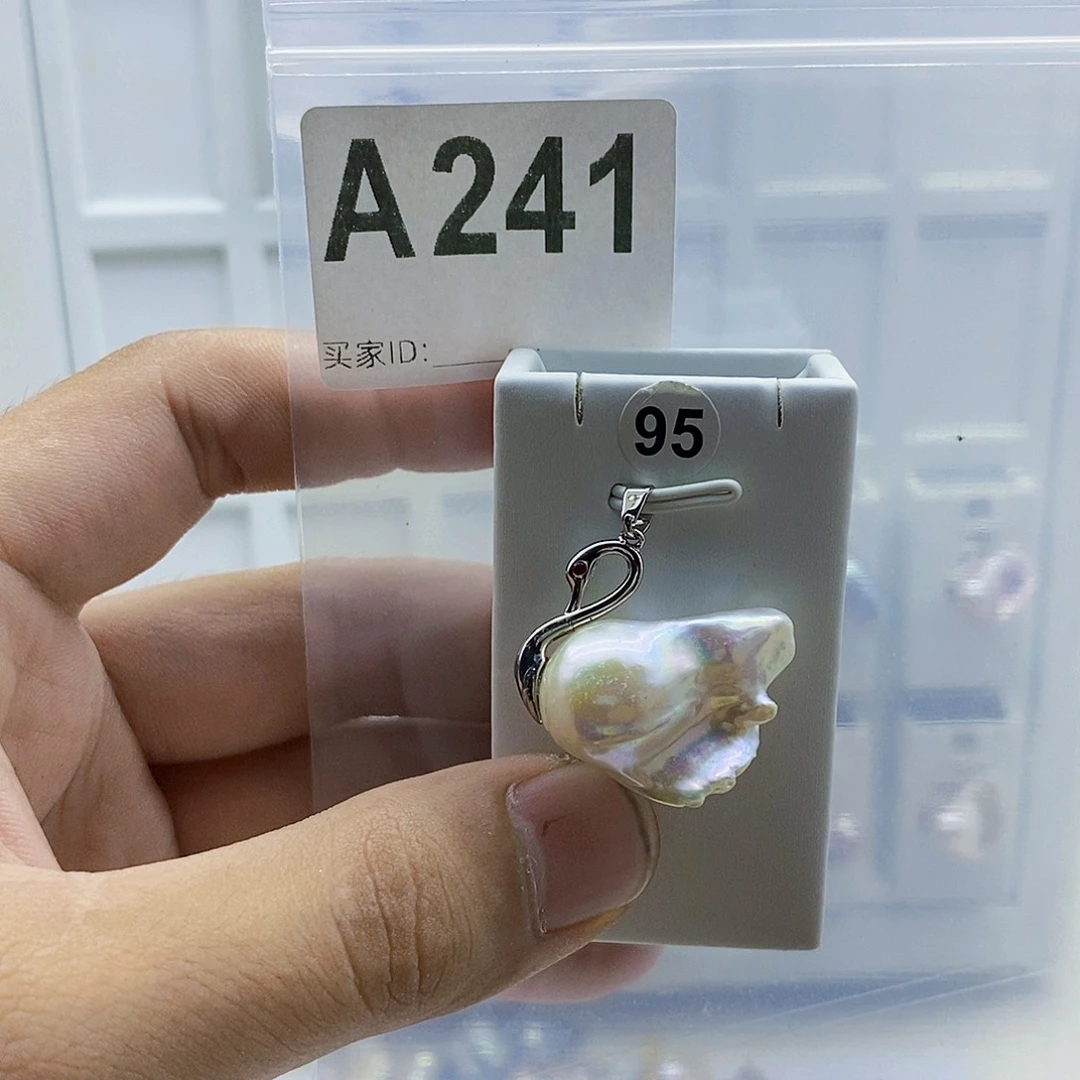 颈饰合金淡水珍珠