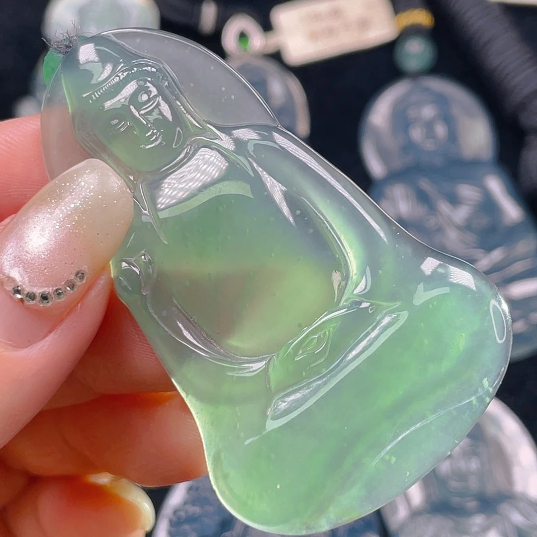 颈饰未镶嵌翡翠4，