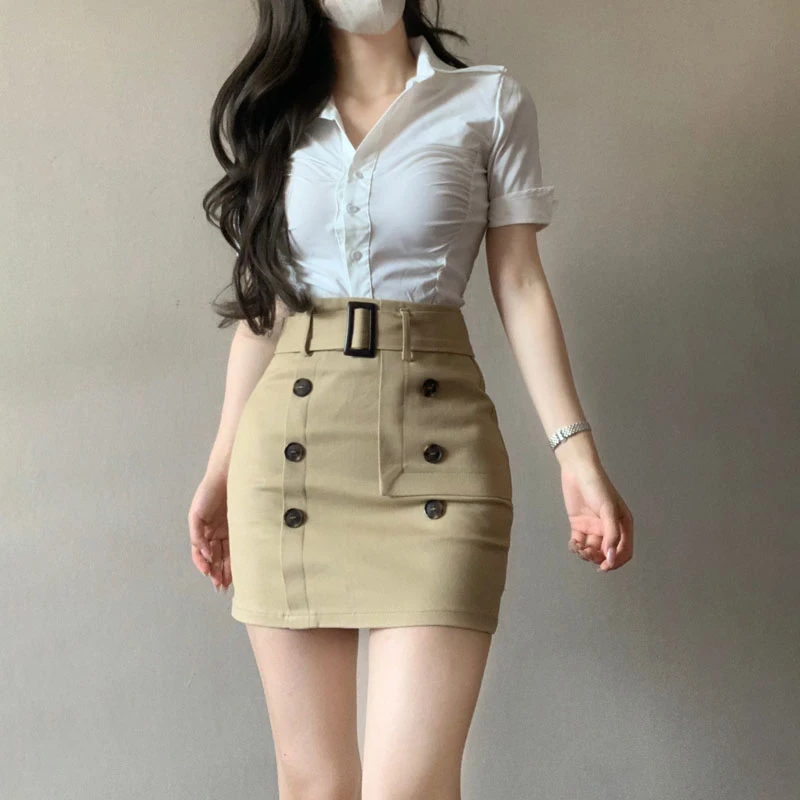 小熊二自制2025秋季纯欲韩女百搭收腰衬衫纽扣设计包臀裙套装