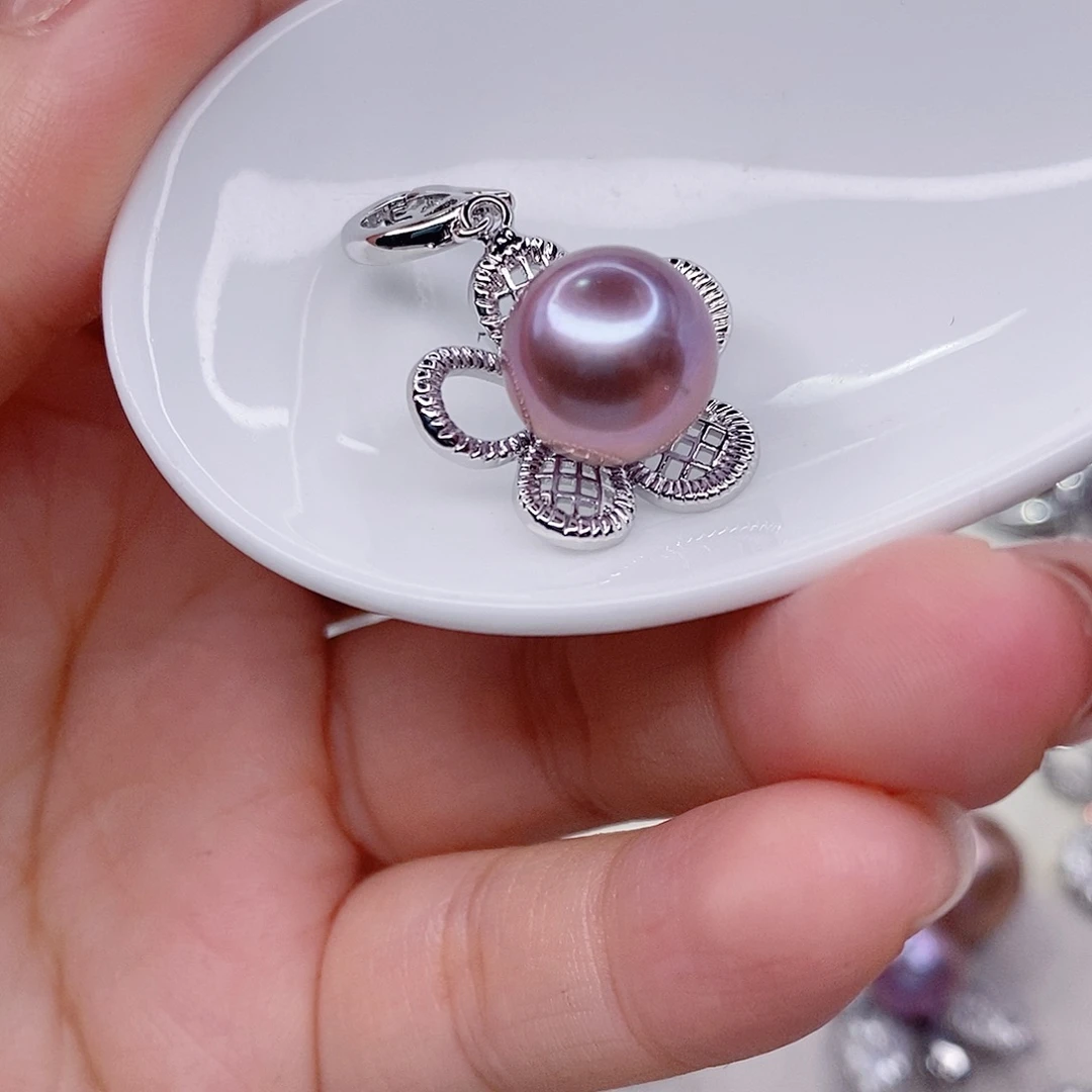 吊坠(赠链)未镶嵌淡水珍珠