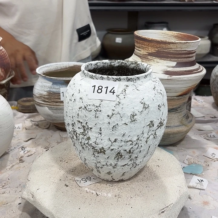 摆件1814，景德镇有孔