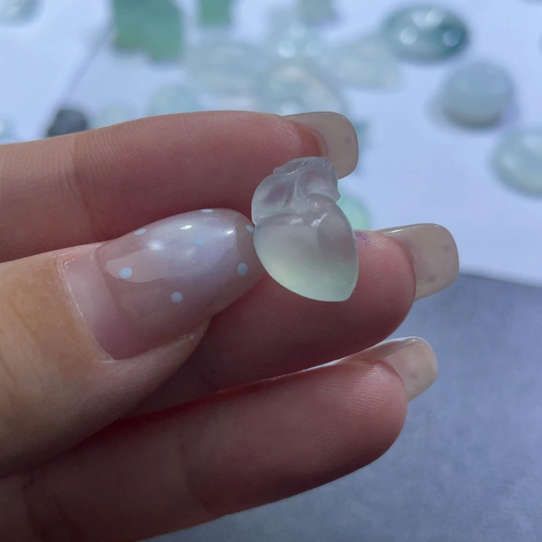 定制翡翠未镶嵌桃子