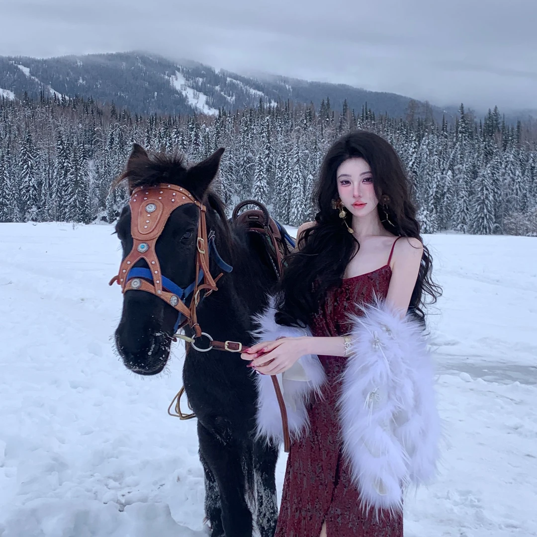 【宠粉专场】绝美玫瑰 红色亮片连衣裙DYZY-24117434