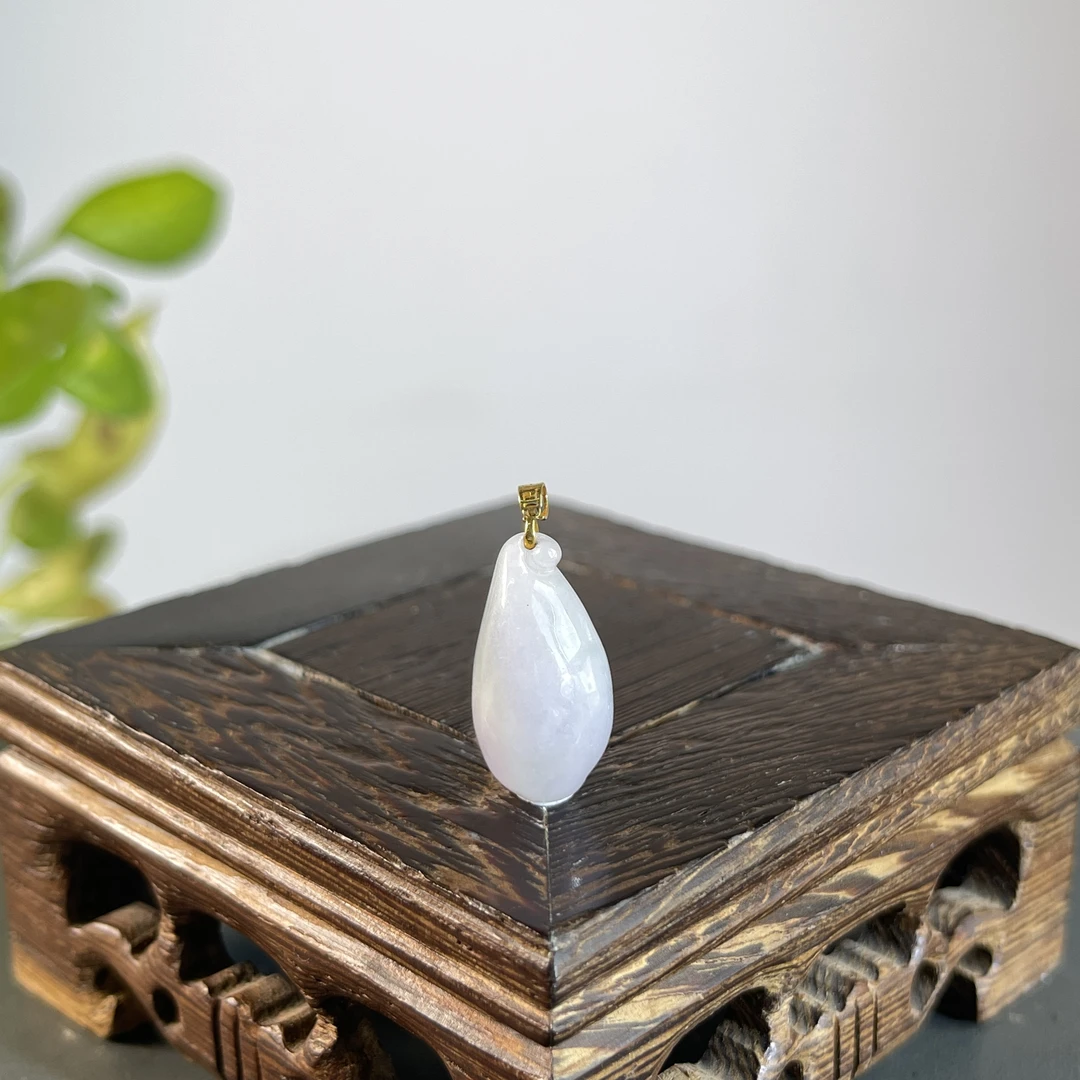 JXZC31-04 天然缅甸A货翡翠 18K扣福瓜