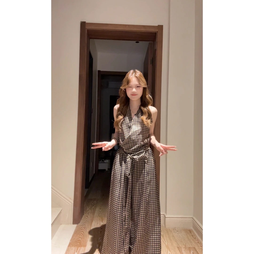 赫本风套装~ 高级感V领短上衣垂感高腰阔腿长裤气质两件套