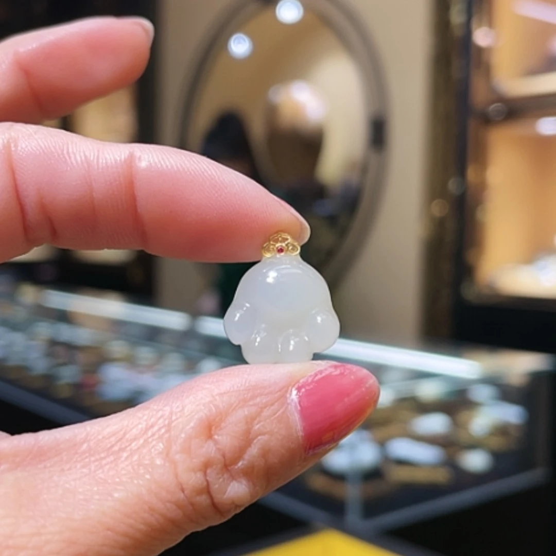 【闪购商品】和田玉颈饰18K金镶嵌招财猫爪