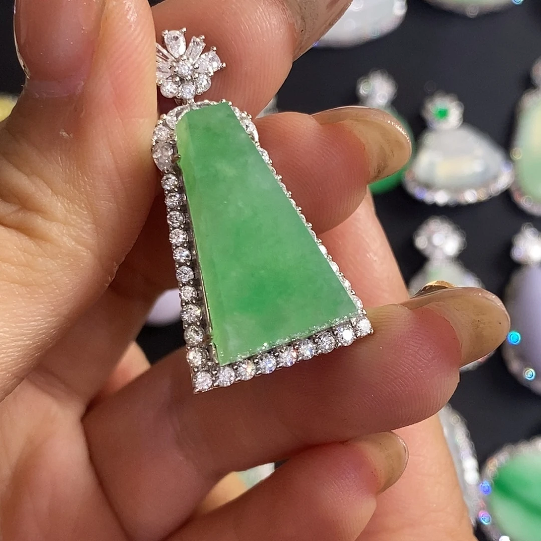 翡翠银S925镶嵌颈饰天然翡翠