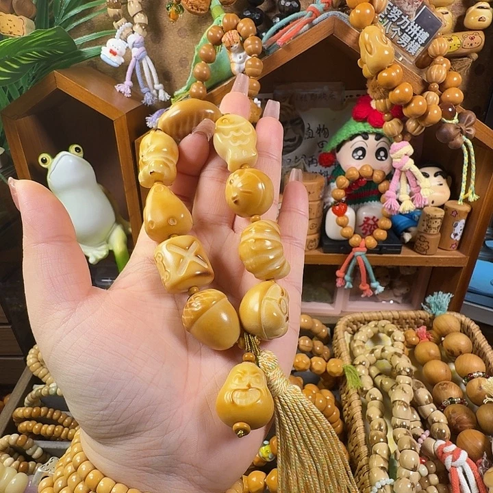 吊坠菩提根/象牙果多宝手持