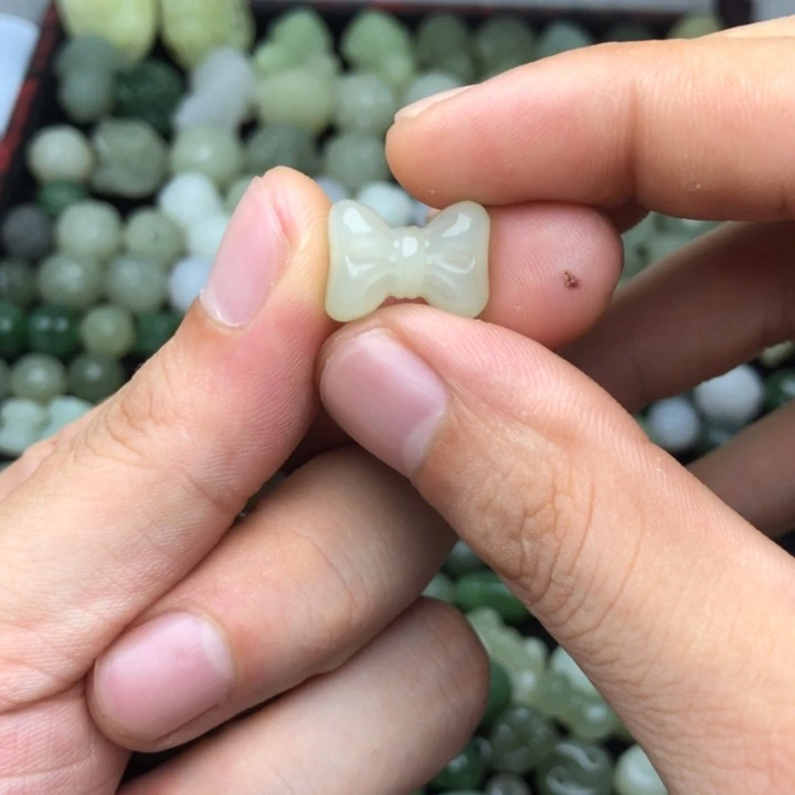 【闪购商品】和田玉未镶嵌颈饰敏****❛