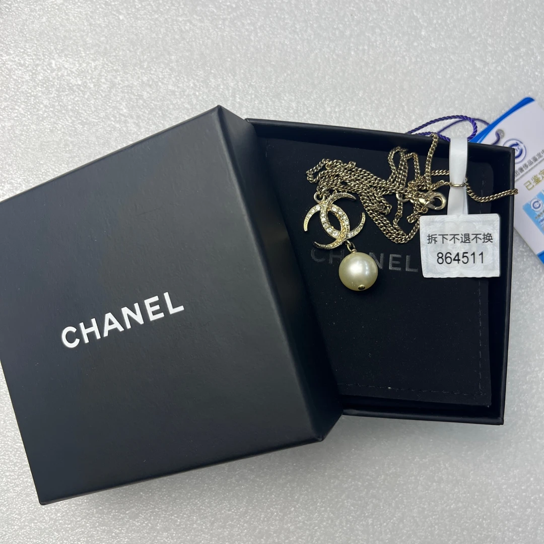 112 CHANEL香奈儿双c珍珠吊坠项链 9新 864511