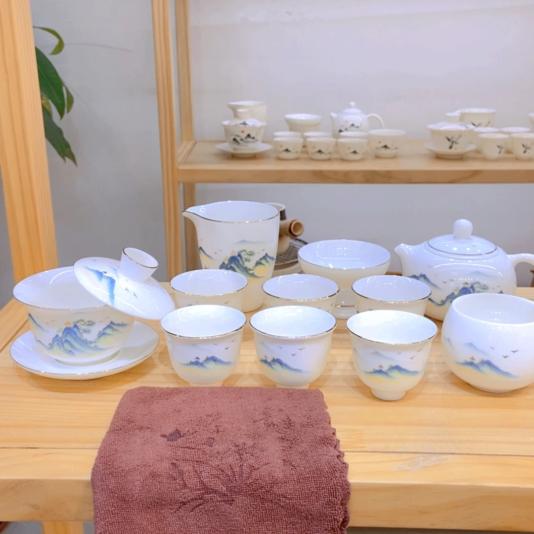 羊脂玉瓷茶具套装