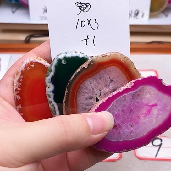 文***乐玛瑙/玉髓颈饰未镶嵌