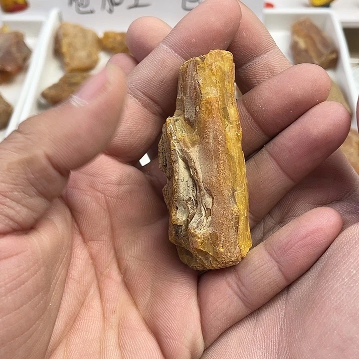 大****定制琥珀未镶嵌天然琥珀蜜蜡