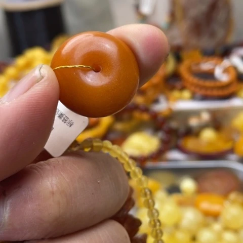 手串琥珀未镶嵌吊坠