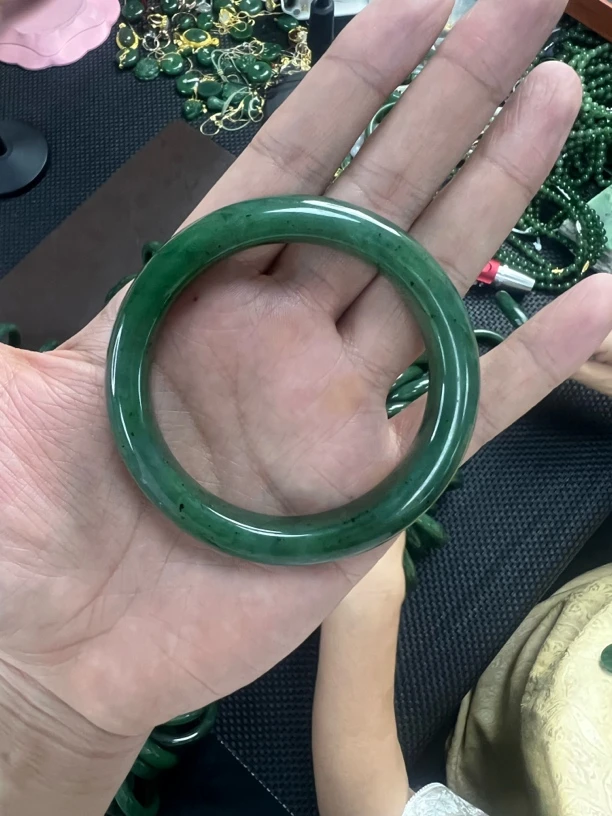 6.13和田玉碧玉正圈手镯（多样性发一支）