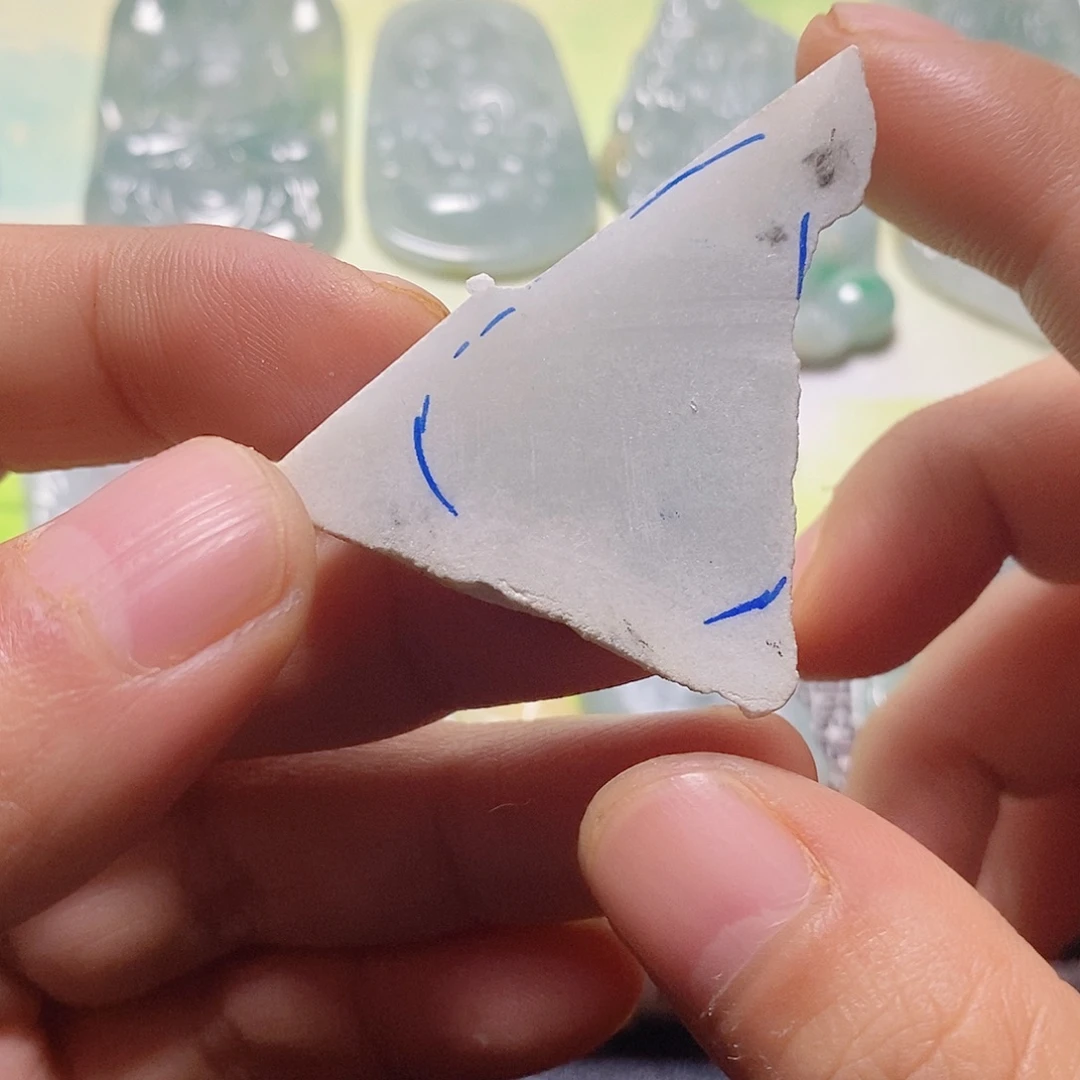 海***王定制翡翠未镶嵌翡翠