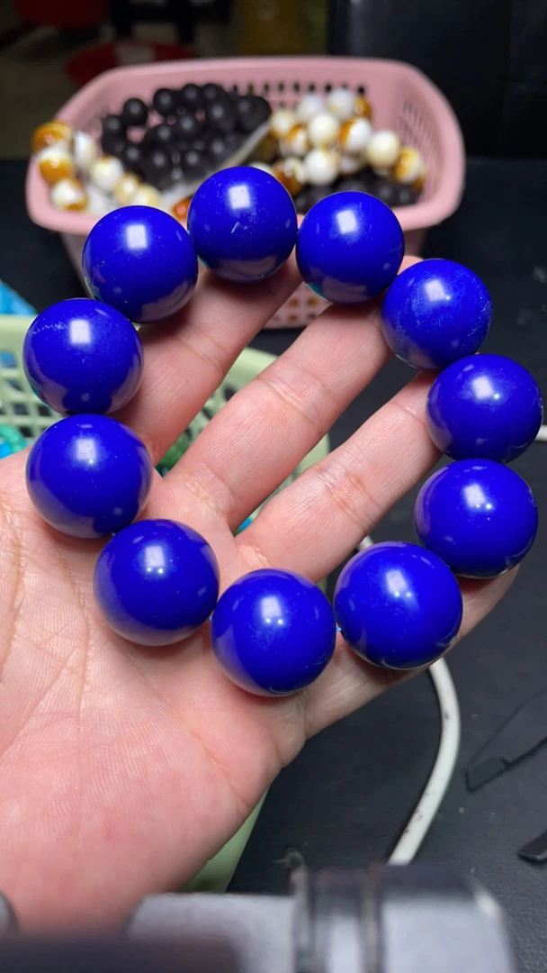 B560 22  青金手串