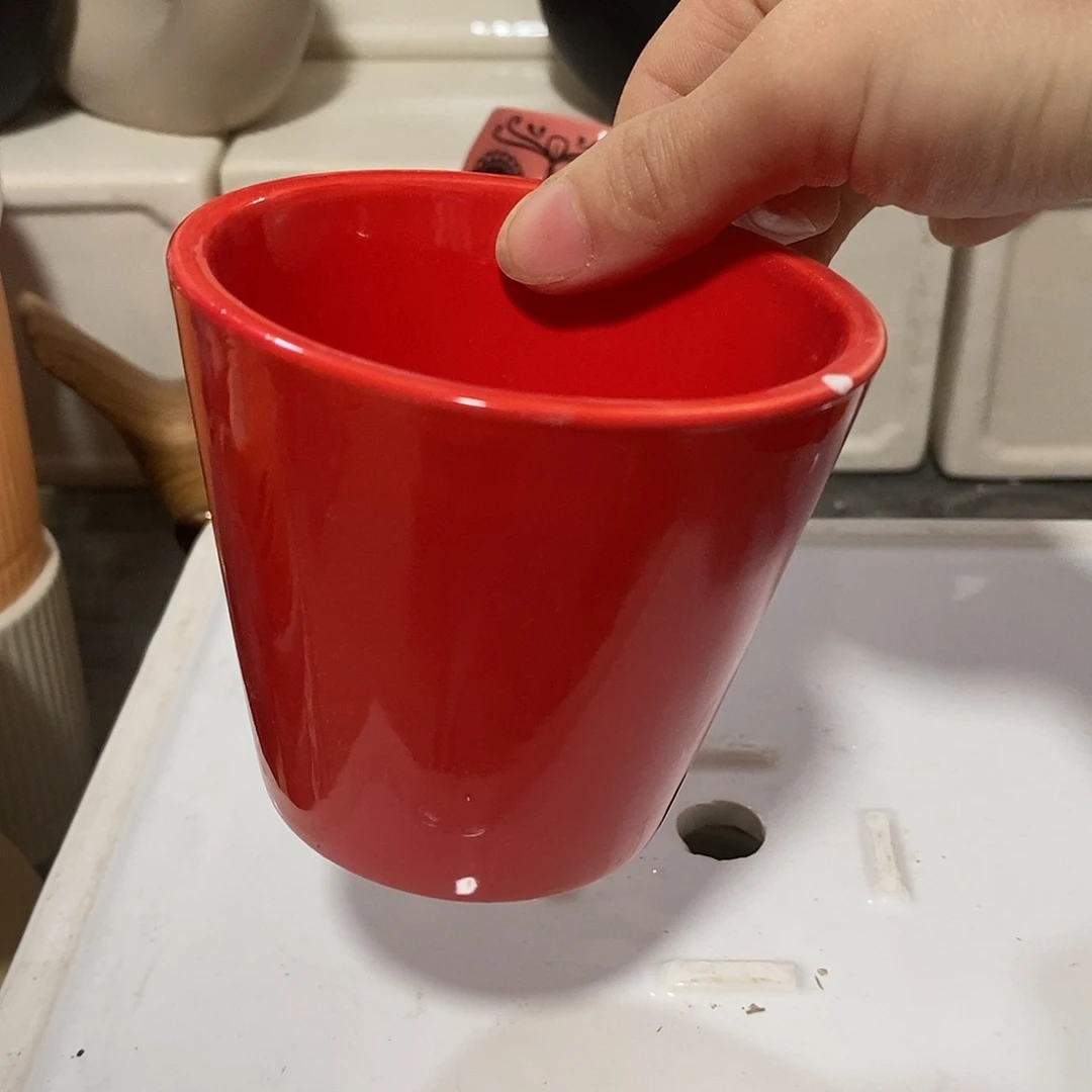 杯子陶盆有孔 瑕疵介意勿拍