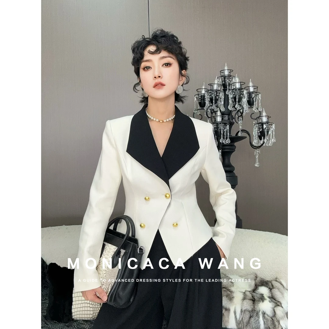 【莫妮卡卡】2025秋季时尚穿搭修身显瘦百搭撞色拼接短外套ZJS99963